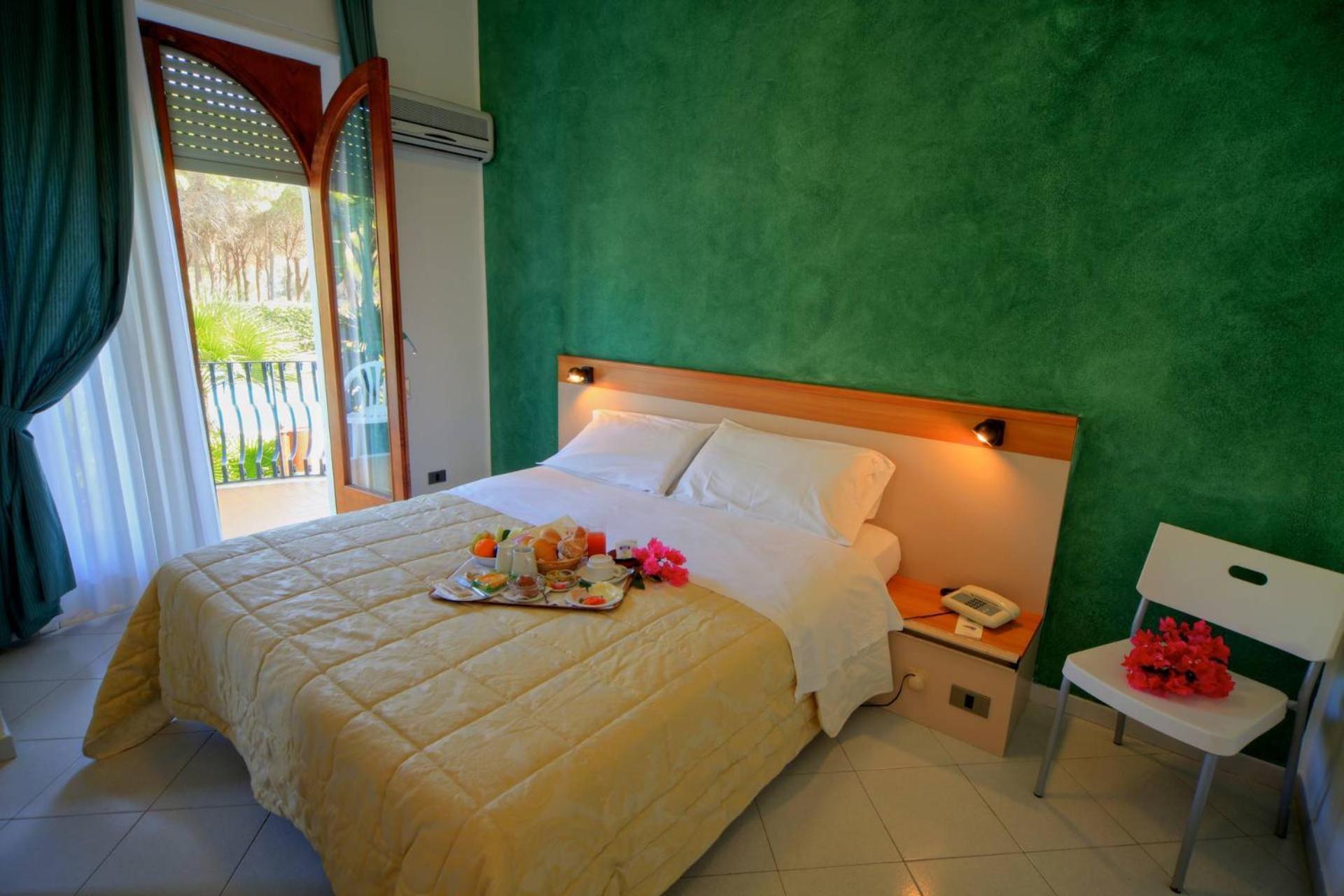 Hotel Orsa Maggiore Vulcano  Exteriör bild